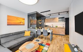 Old Town Apartment Chmielna Park